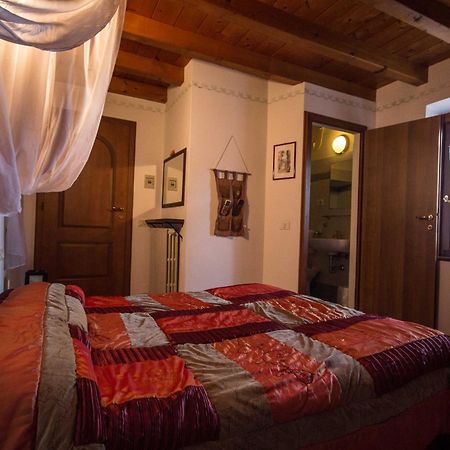 B&B Casale Onida Вольта-Мантована Екстер'єр фото